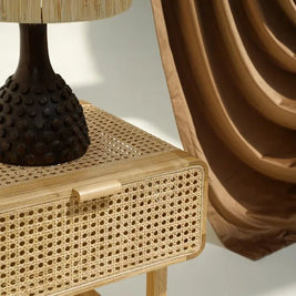 LEAN BEDSIDE TABLE/NIGHTSTAND NATURAL