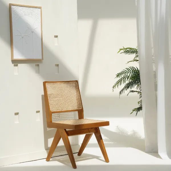 BADHERI DINING CHAIR