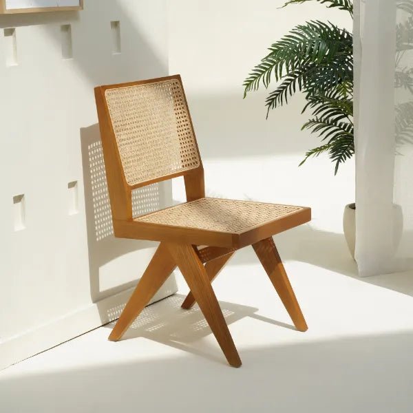 BADHERI DINING CHAIR