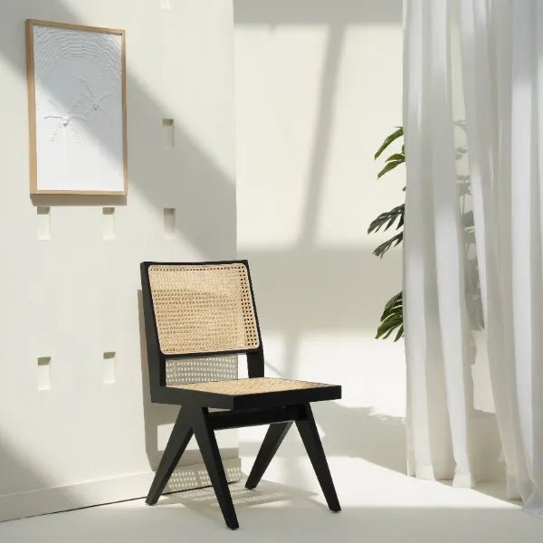 BADHERI DINING CHAIR