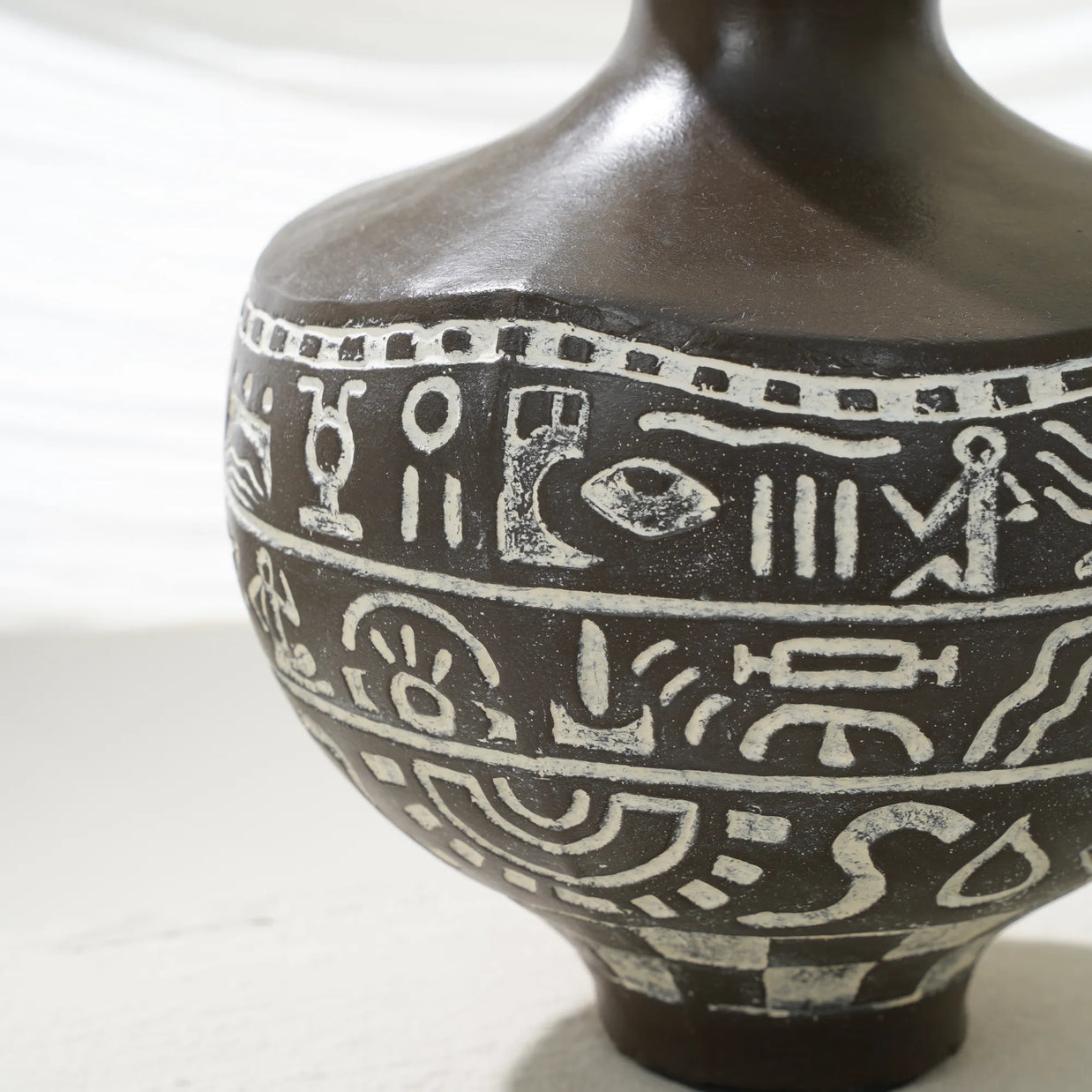 مزهرية أفرو أ