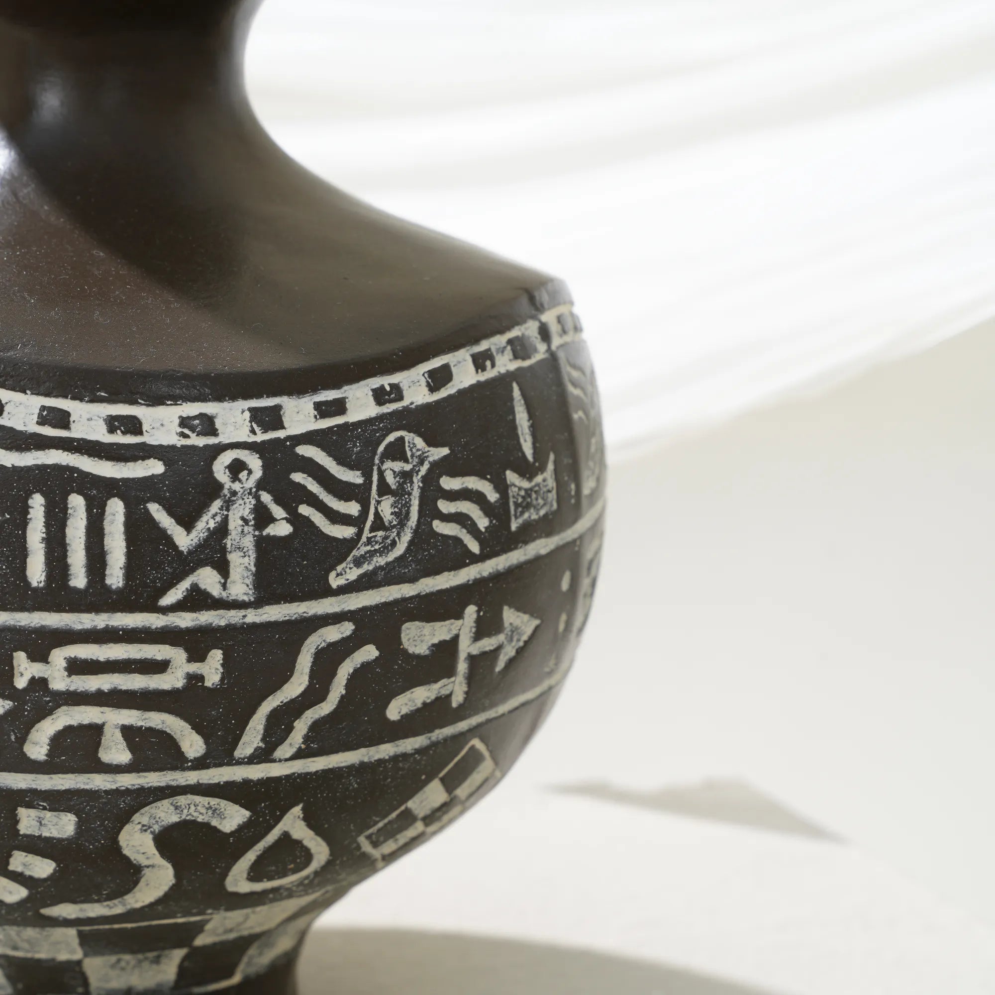 مزهرية أفرو أ