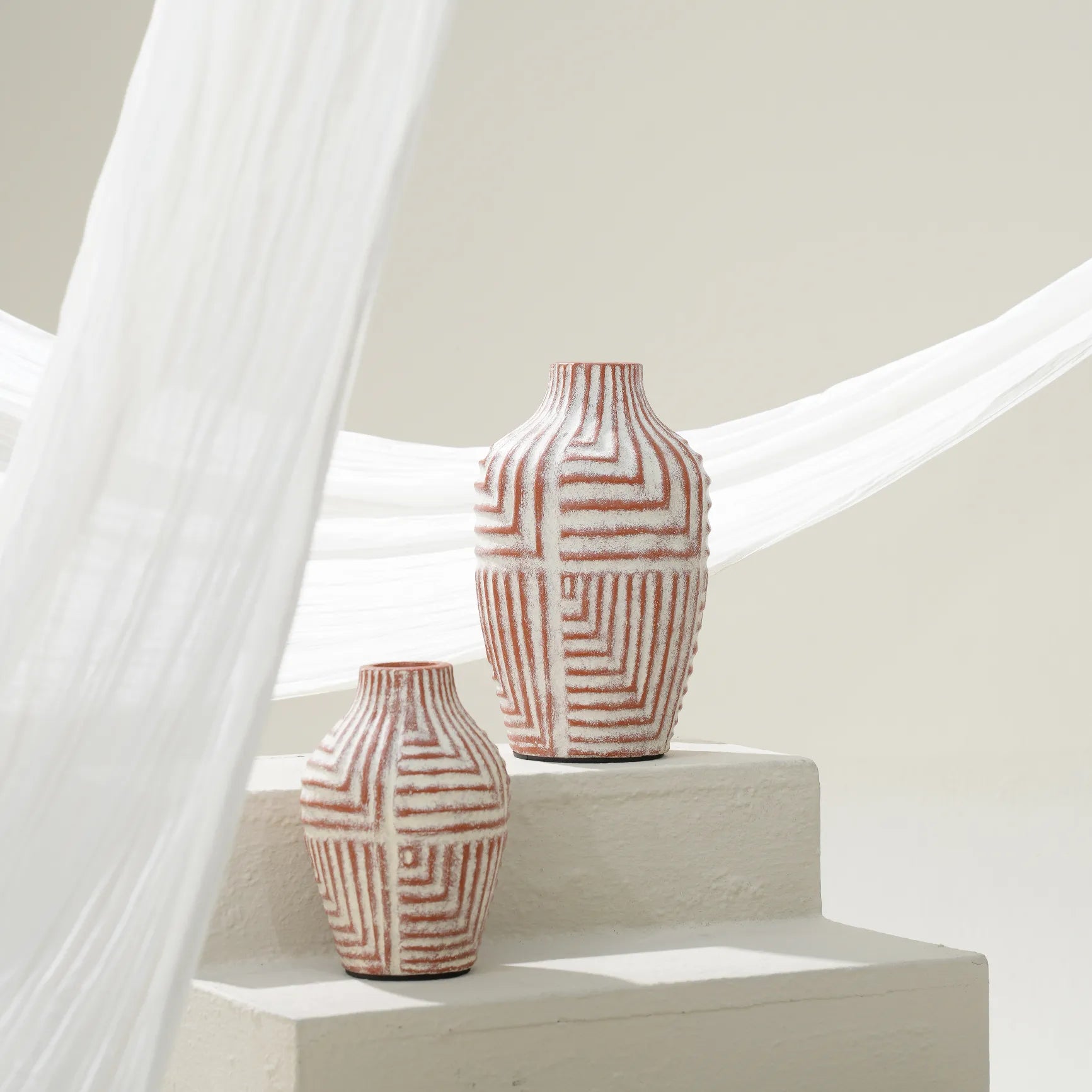 PRIMITIVE VASE