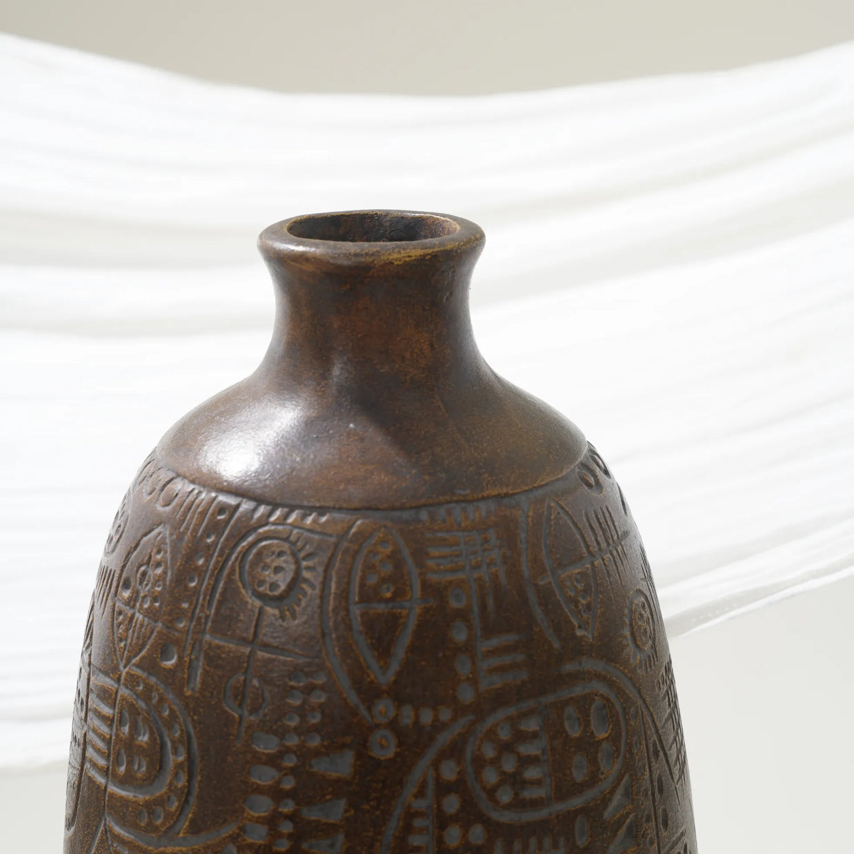 AFRO VASE B