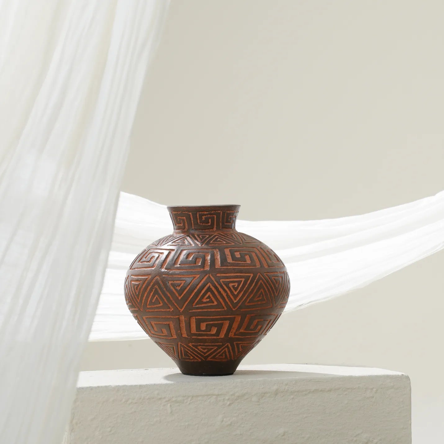 AFRO VASE E