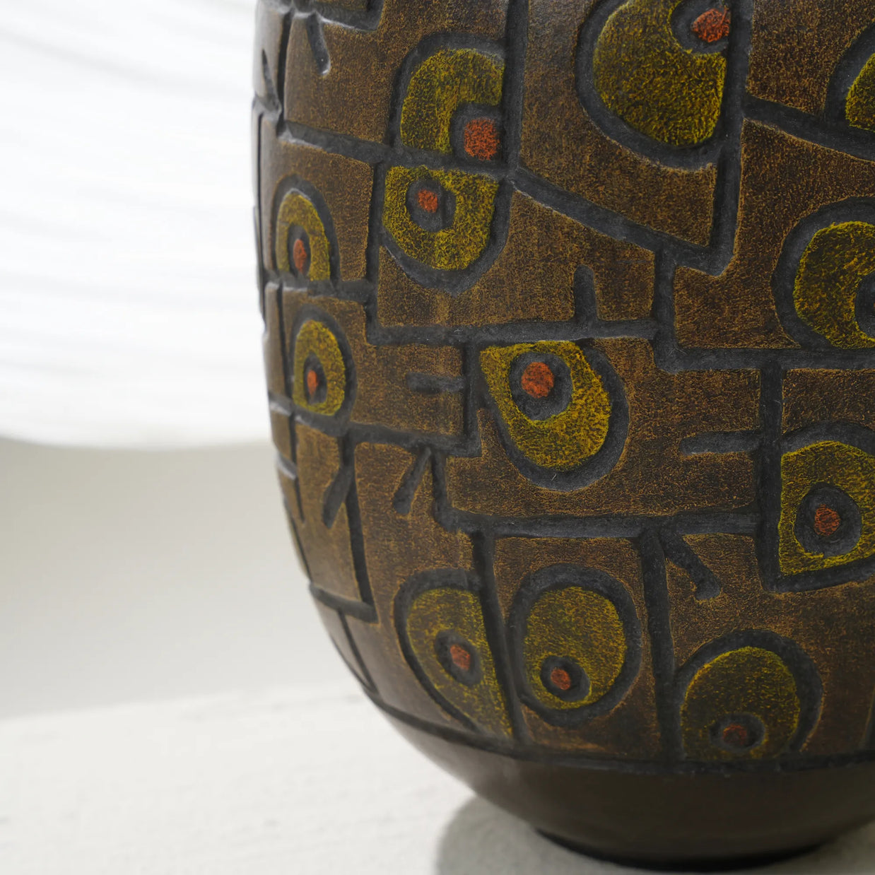 AFRO VASE C