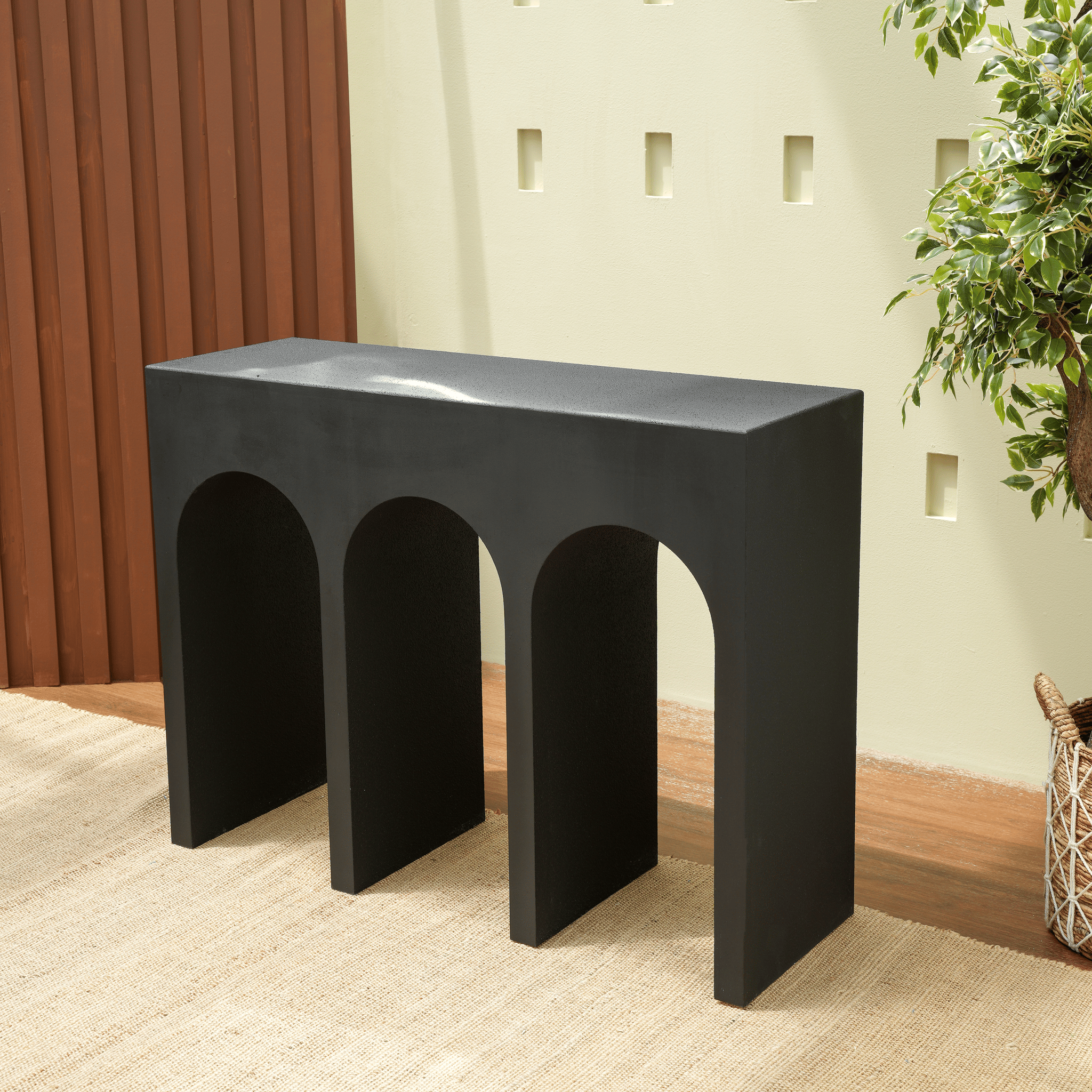 Marielle console table close-up arch design