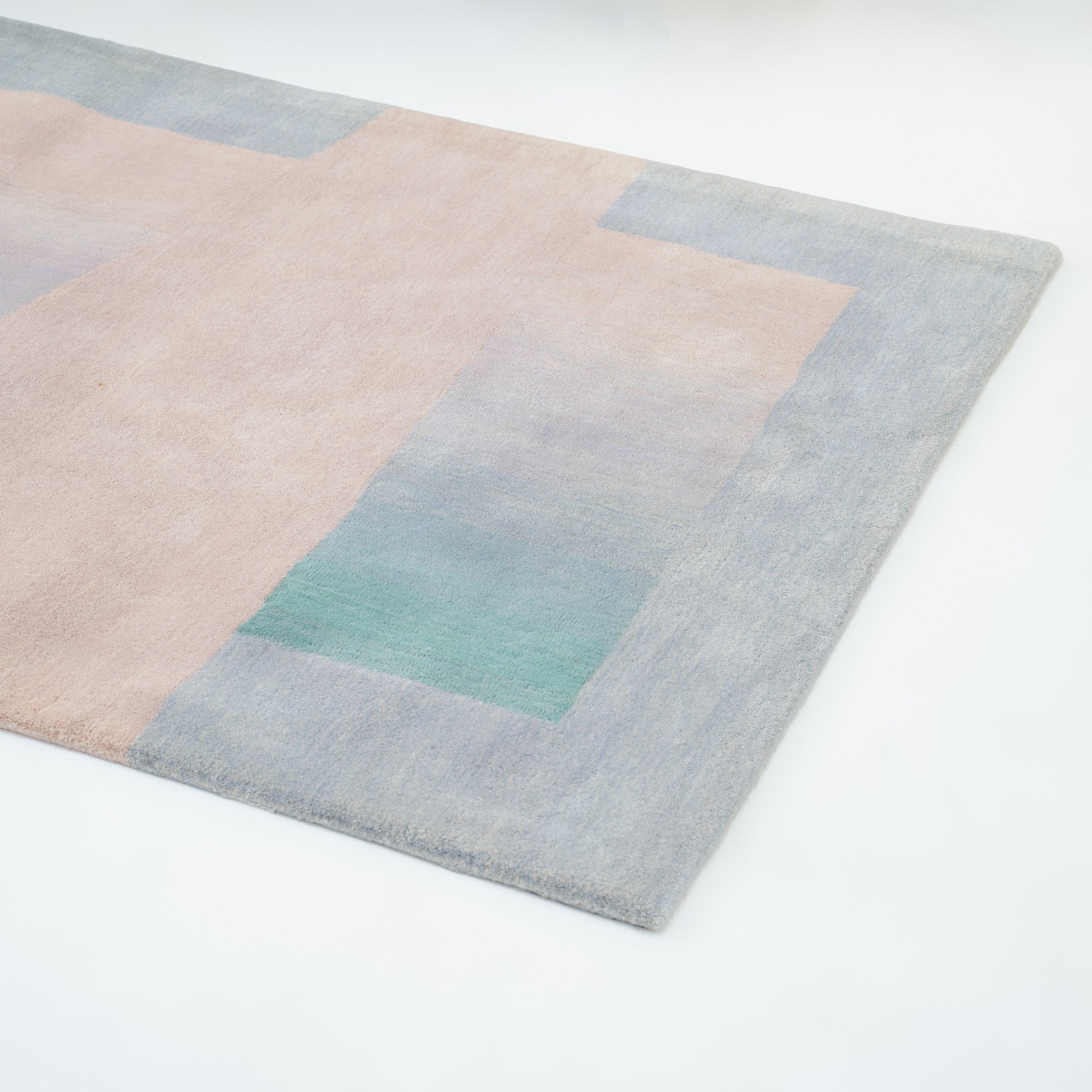 OMBRE BEAM RUG