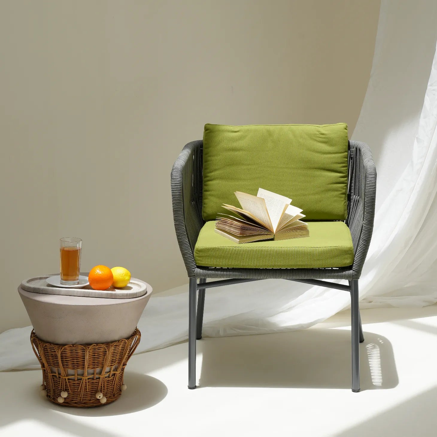 ARIANA DINING CHAIR