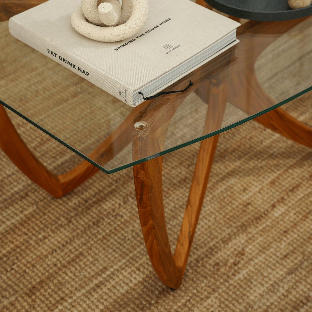 Dallas coffee table front view glass top