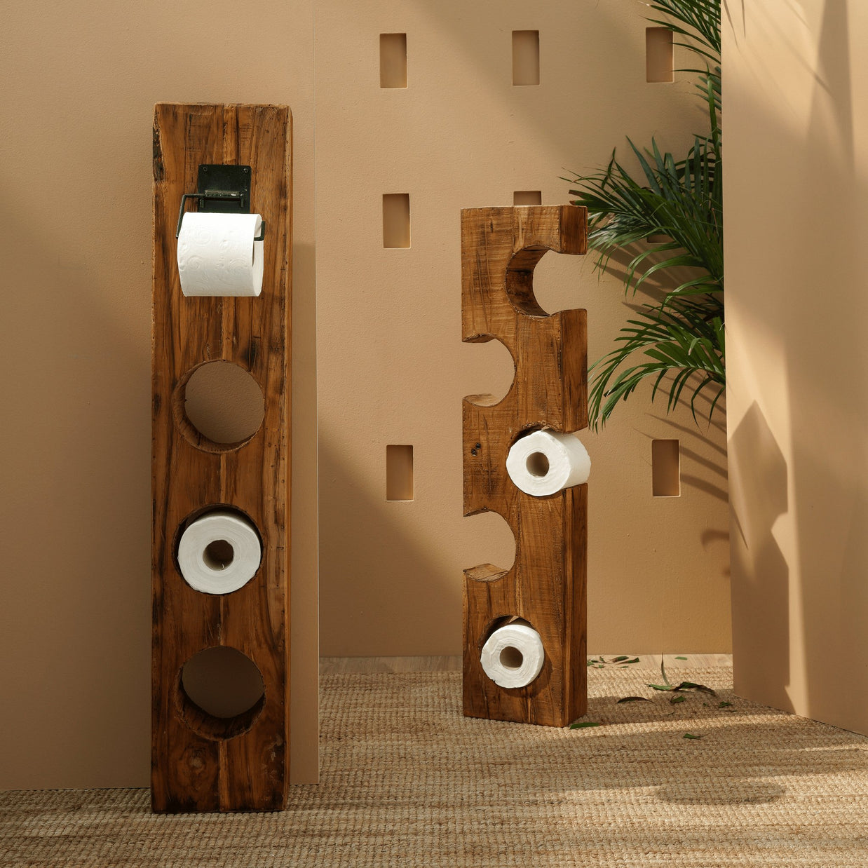 حامل لفائف المناديل