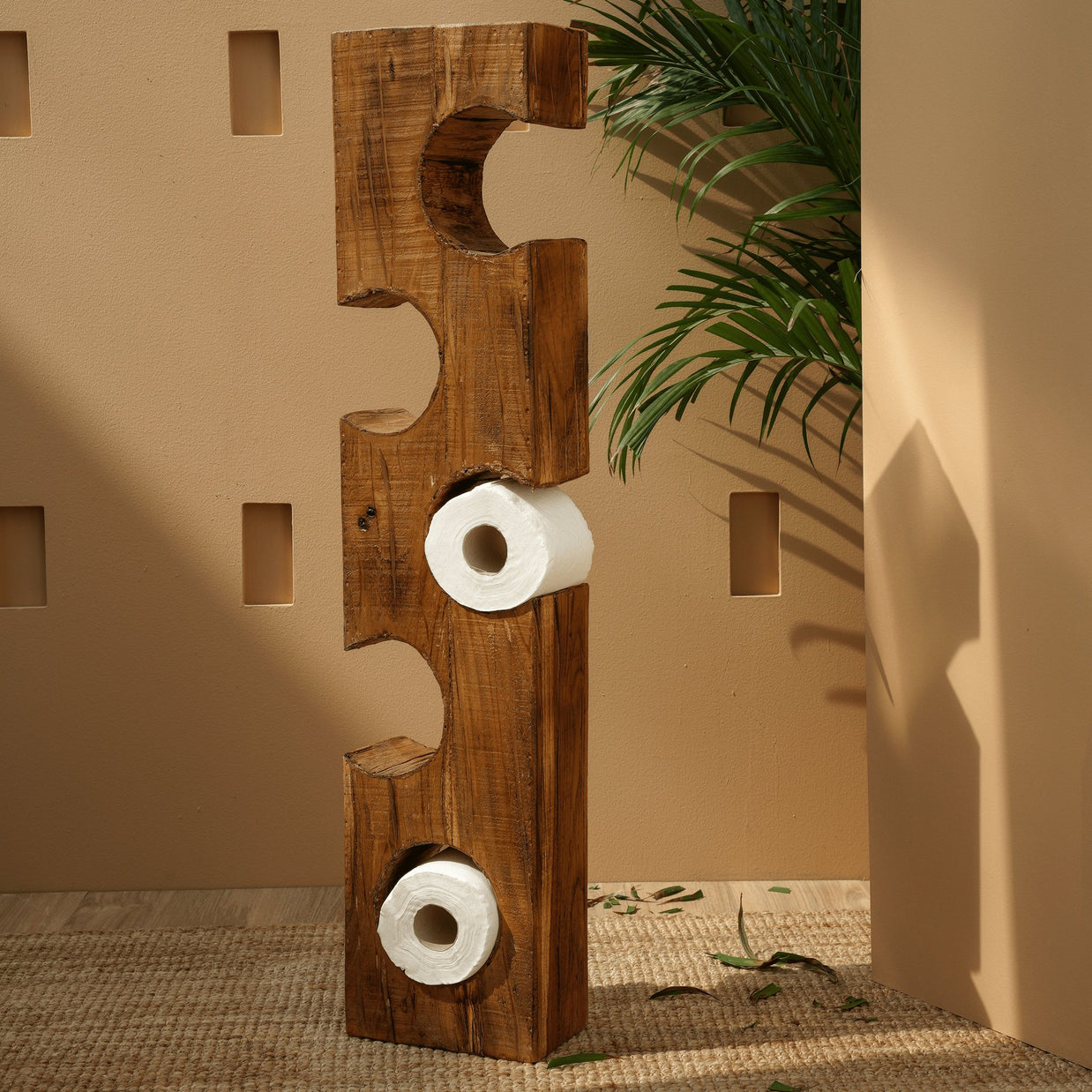 حامل لفائف المناديل