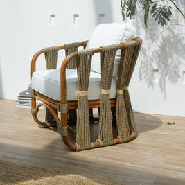 كرسي استرخاء منسوج من كانتيك