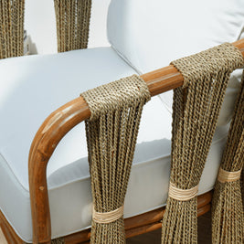 كرسي استرخاء منسوج من كانتيك