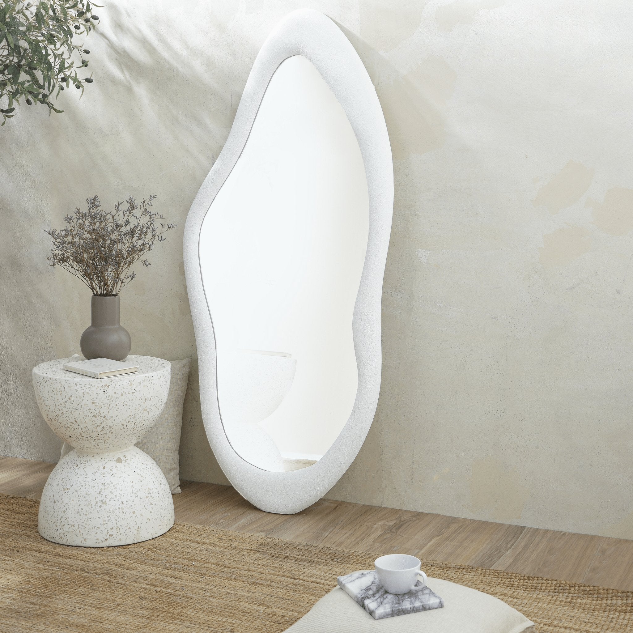 ANNABELLE WAVY WALL MIRROR