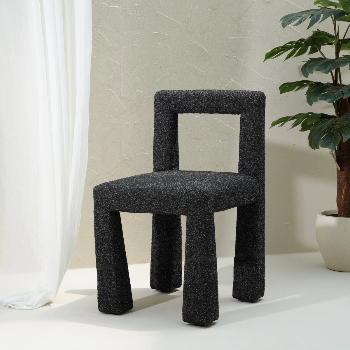 JANNE DINING CHAIR