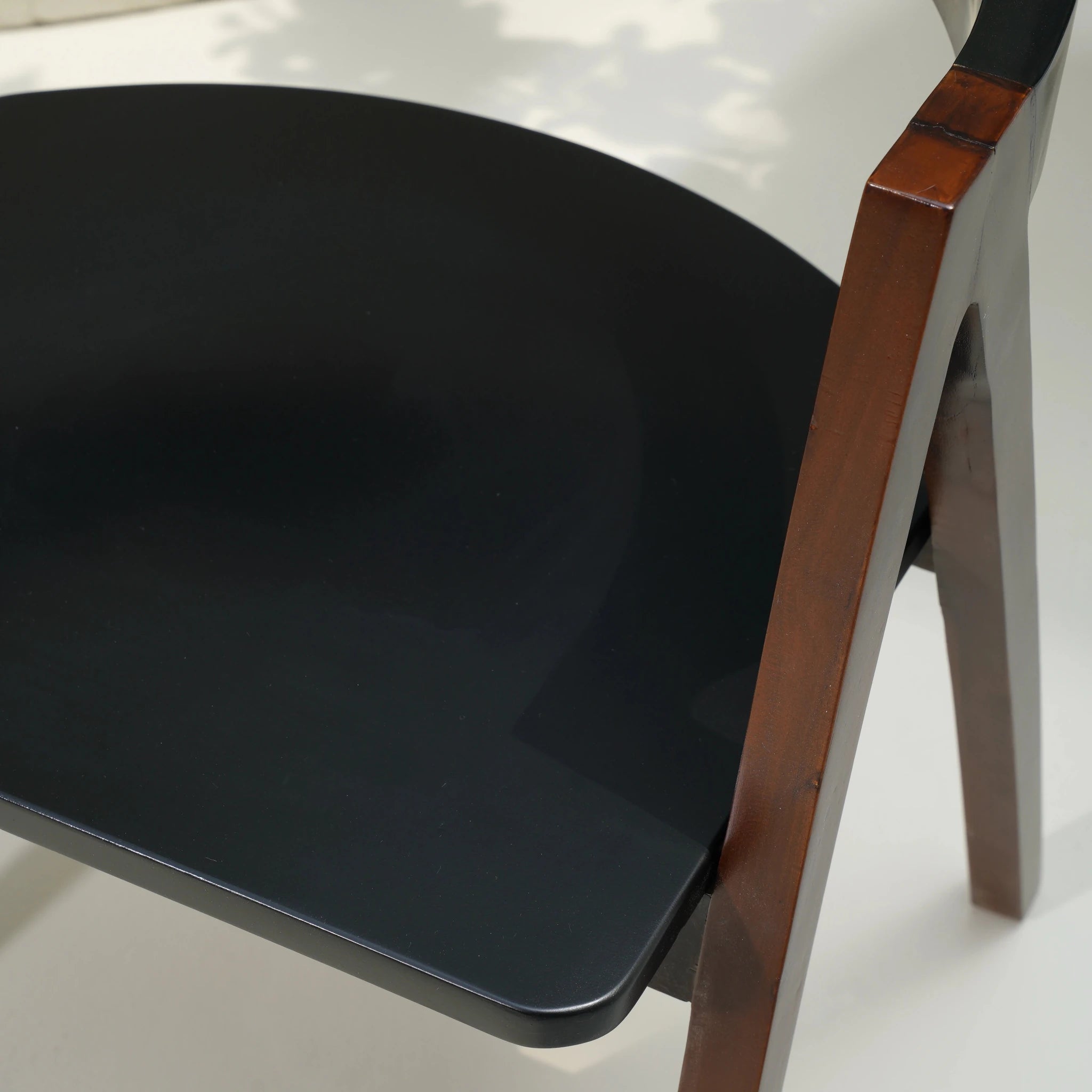 FREDDY DINING CHAIR