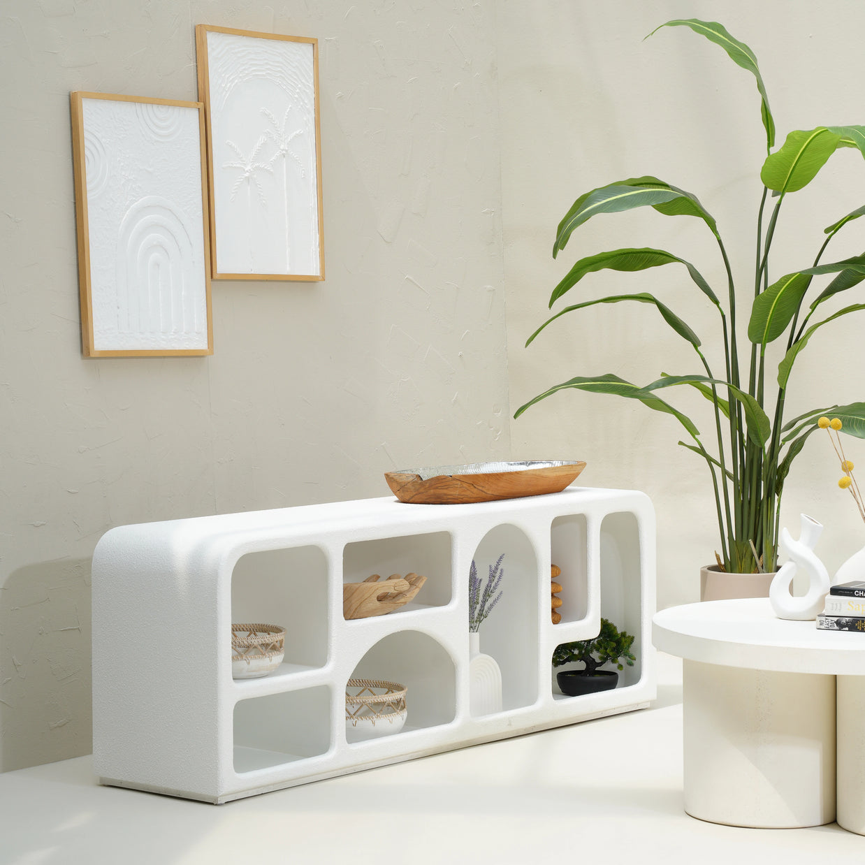 ANNABELLE TV CONSOLE