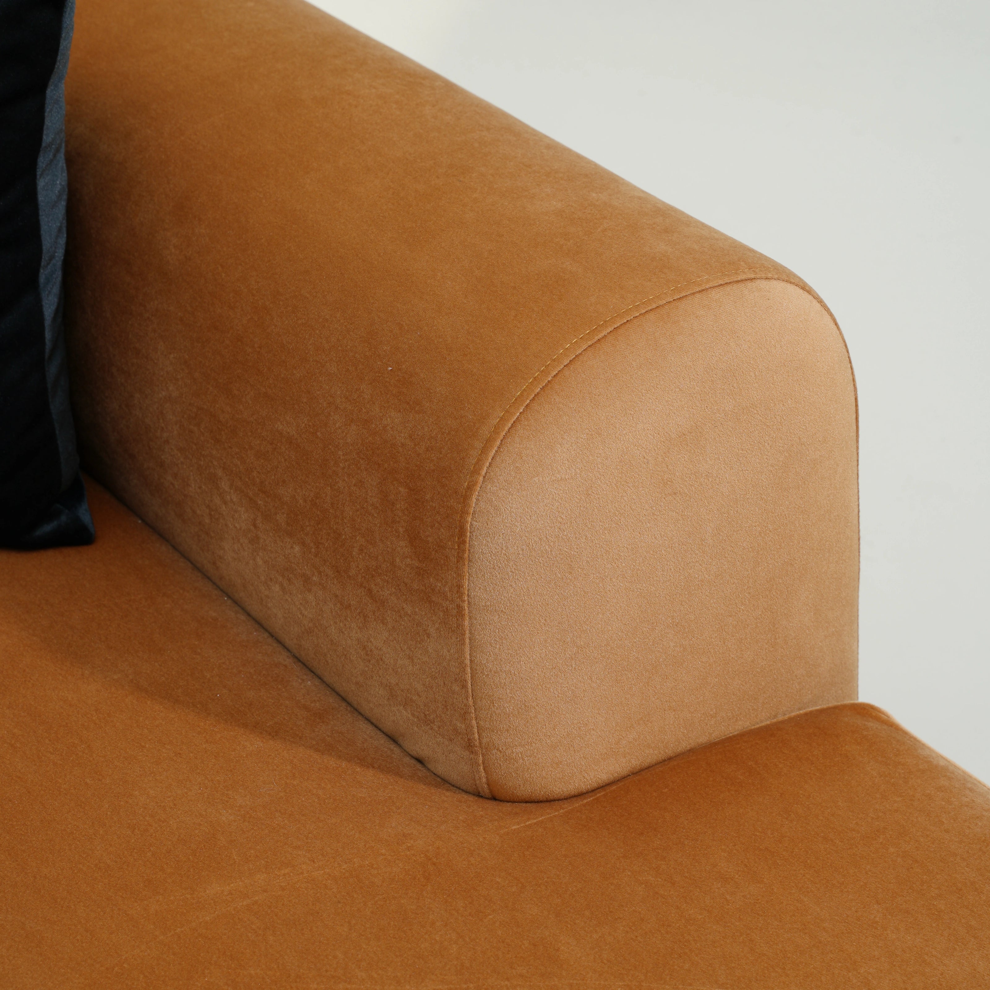 SABRINA U-SHAPE SOFA