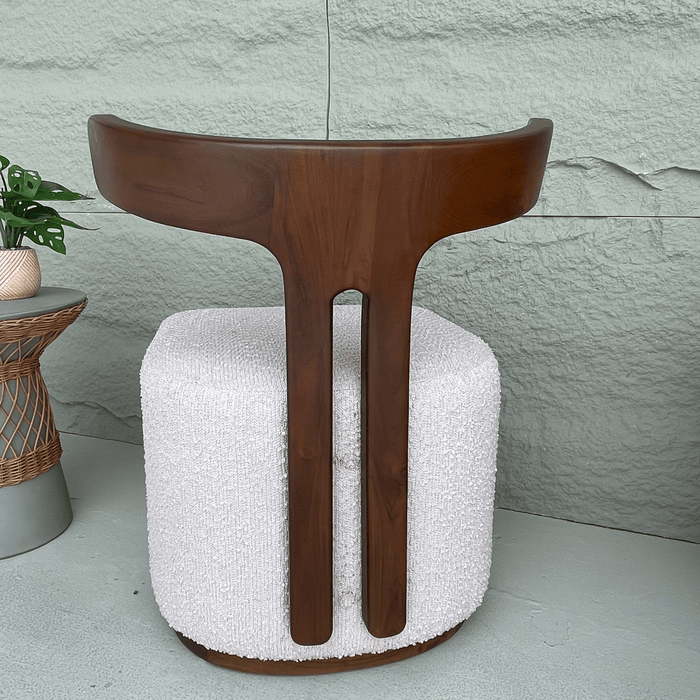FAVIO LOUNGE CHAIR