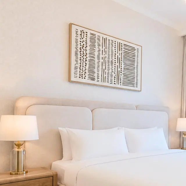 QUADRA PANEL BED