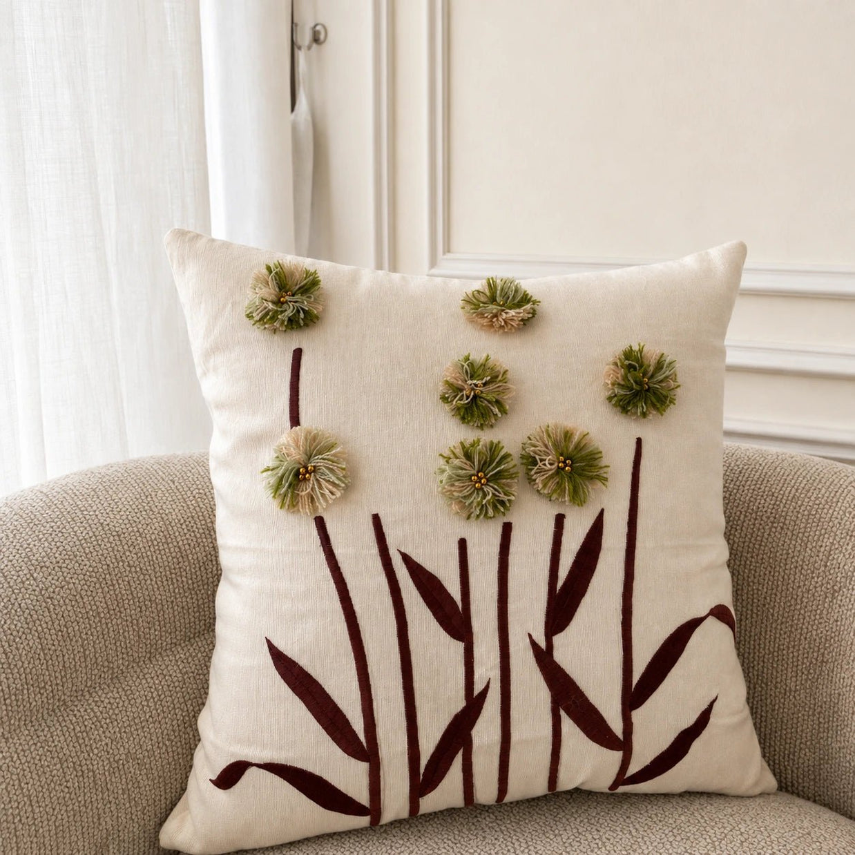 Sunflower cotton cushion, view 3
