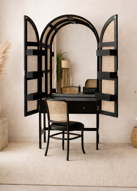 Amira dressing table