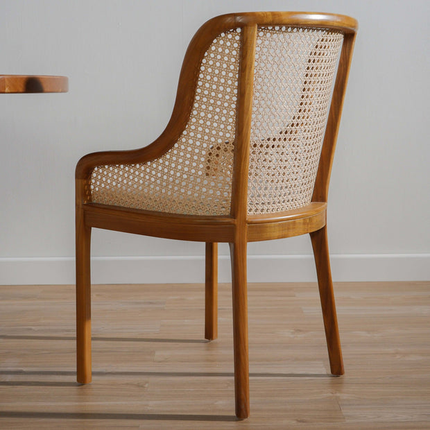 ANANDA DINING CHAIR