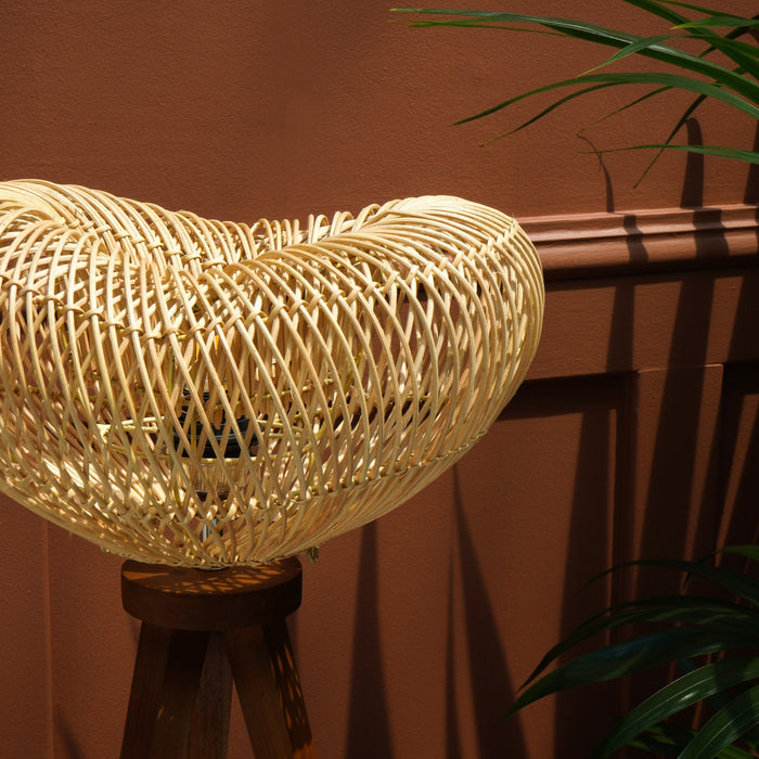 SOMBRERO RATTAN TABLE LAMP