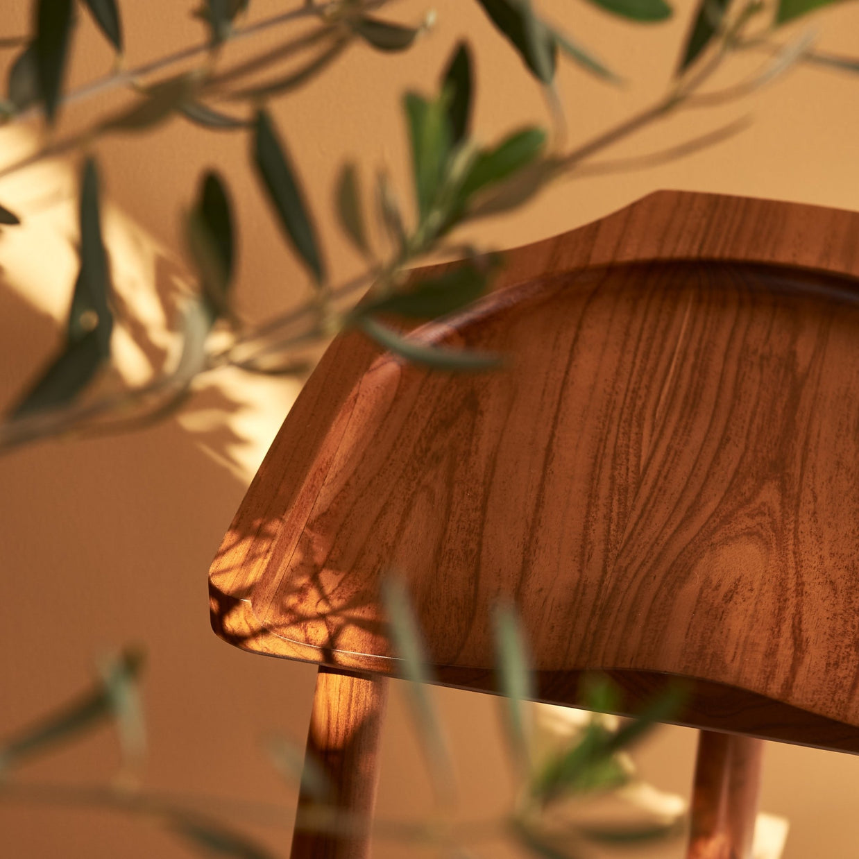 كرسي بار توتو