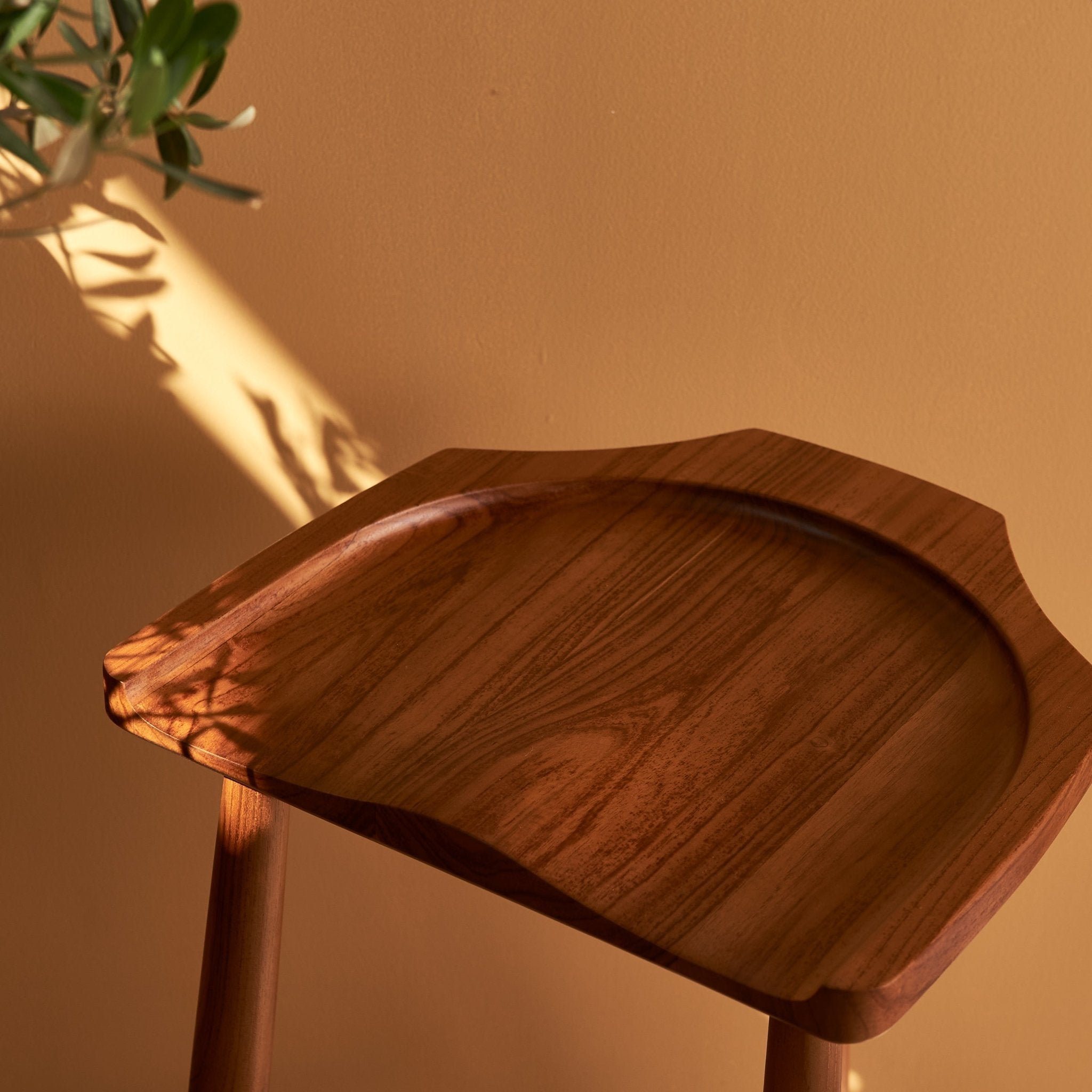 كرسي بار توتو